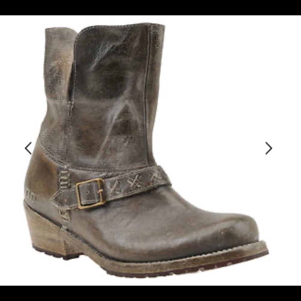 Bed Stu Shaela 7 distressed boots